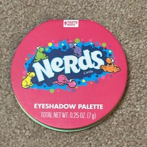 Need eyeshadow palette